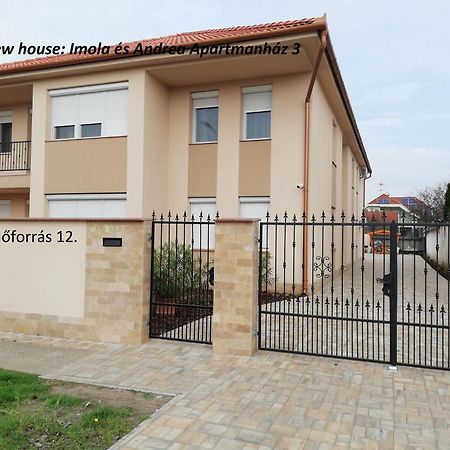 Imola és Andrea Apartmanház 2 Hajdúszoboszló Esterno foto