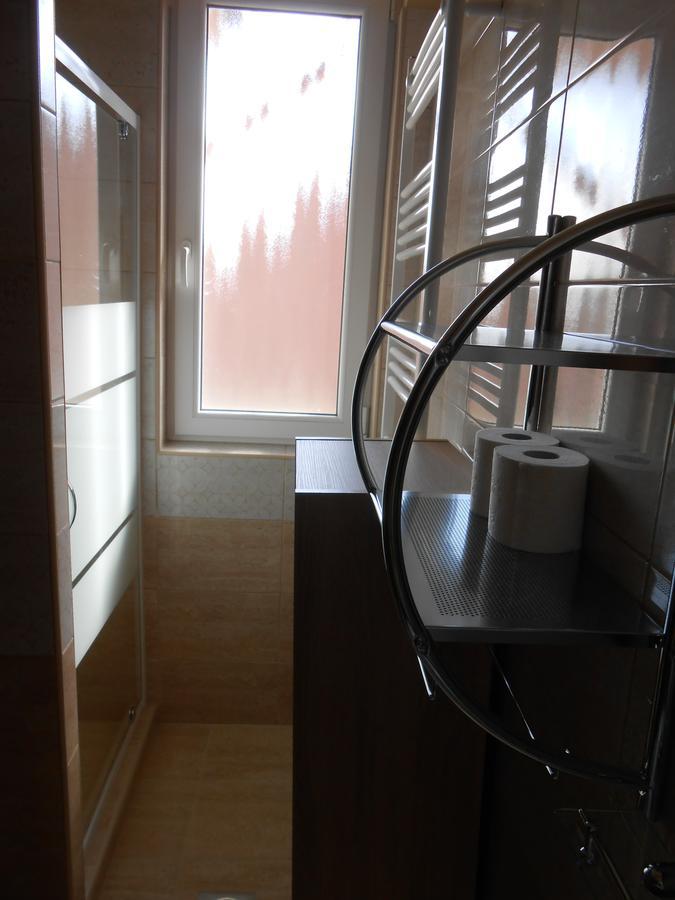 Imola és Andrea Apartmanház 2 Hajdúszoboszló Esterno foto