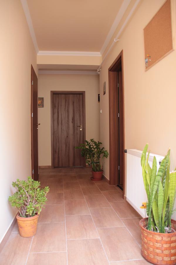 Imola és Andrea Apartmanház 2 Hajdúszoboszló Esterno foto