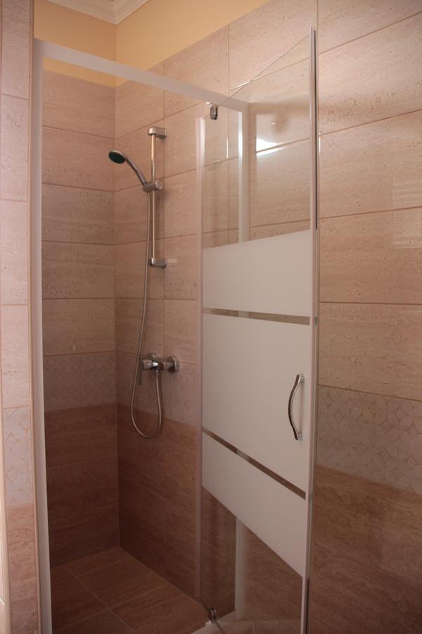 Imola és Andrea Apartmanház 2 Hajdúszoboszló Esterno foto